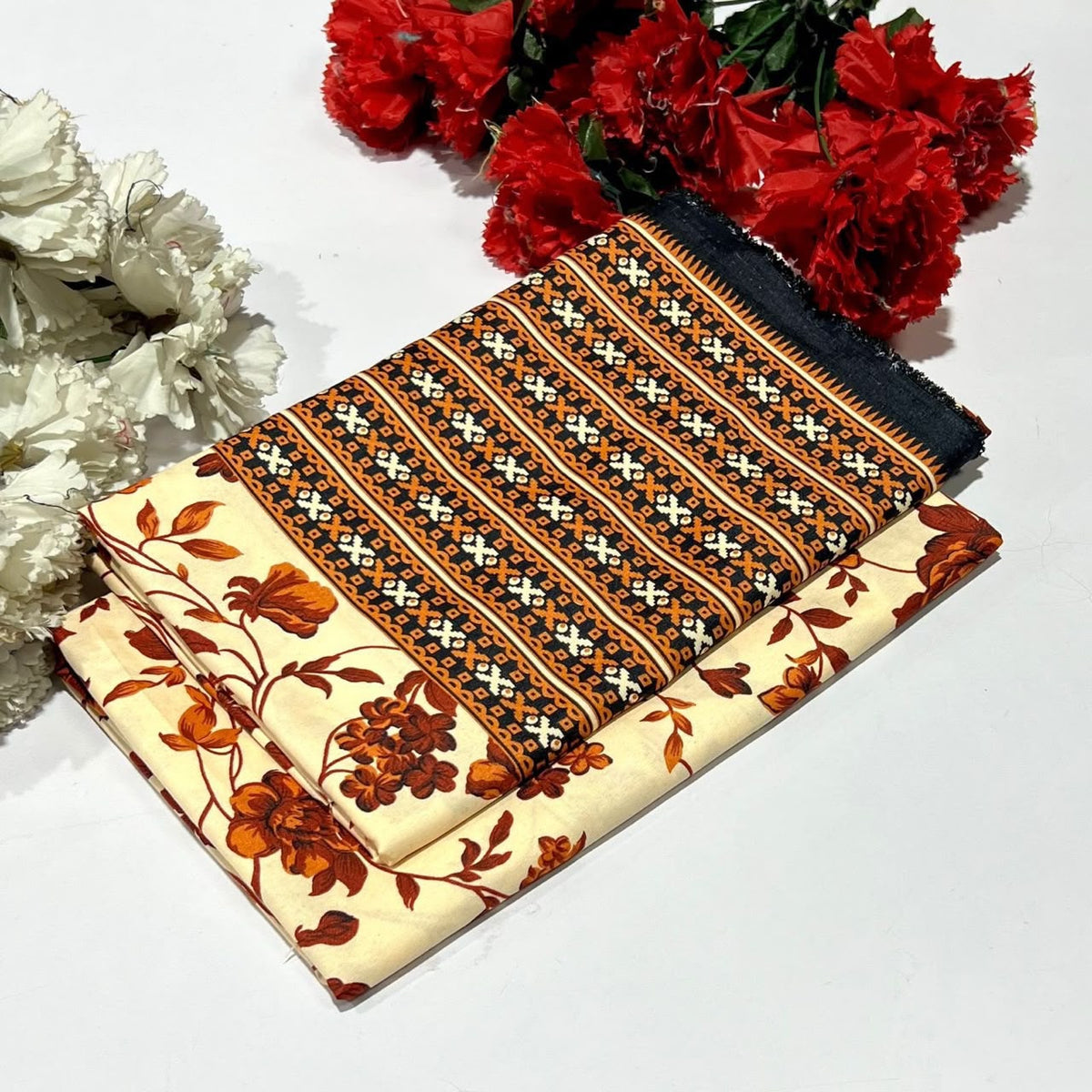2 piece suit in cream with red flowers 