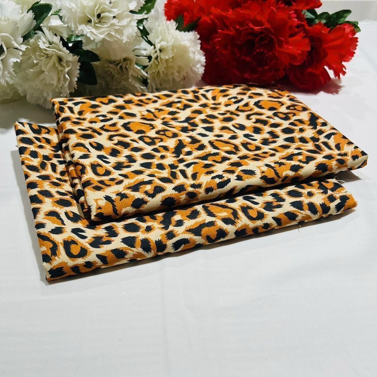 2 piece suit in leopard print