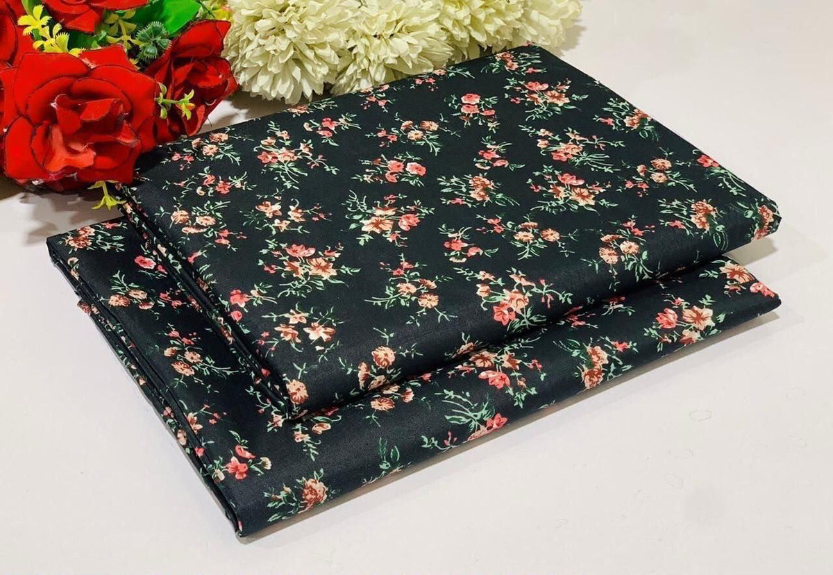 2 piece suit in black with Floral-patterned 