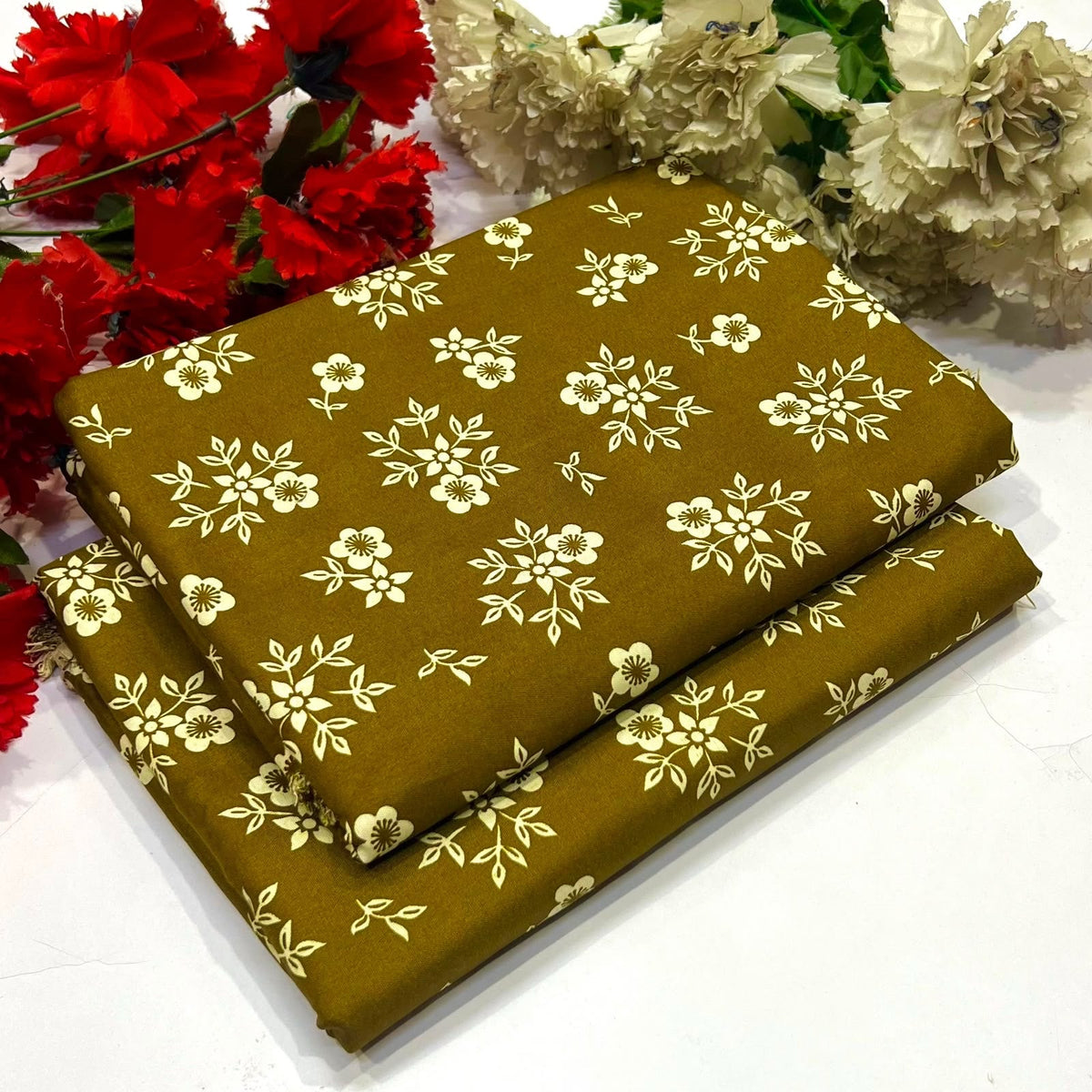2 piece suit in olive-brown with cream floral and leaf pattern